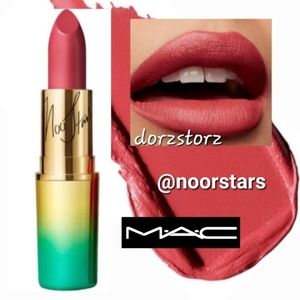 MAC Matte Lipstick *@NOORSTARS* / .10 oz / New in box